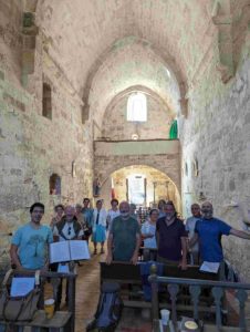 Du 1er au 5 Mai 2024 Stage itinérant de chant grégorien, chants sacrés et découverte de chapelles romanes et hauts lieux sacrés (5 jours)